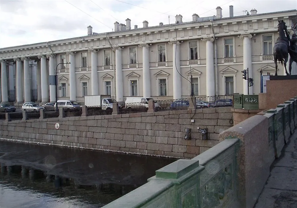 Anichkov Bridge Mini Hotel Sankt Petersborg Gæstehus