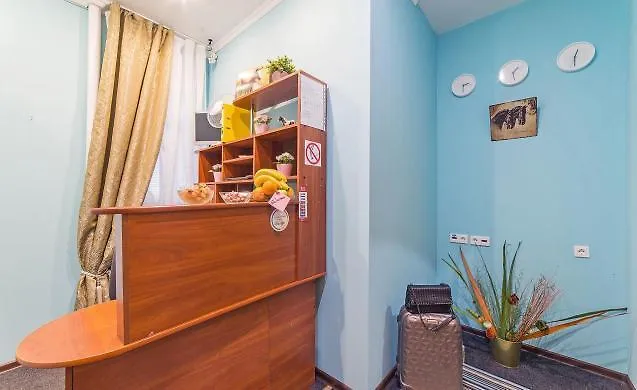 Anichkov Bridge Mini Hotel سانت بطرسبرغ 2*,