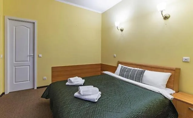 ** בית הארחה סנט פטרסבורג Anichkov Bridge Mini Hotel רוסיה